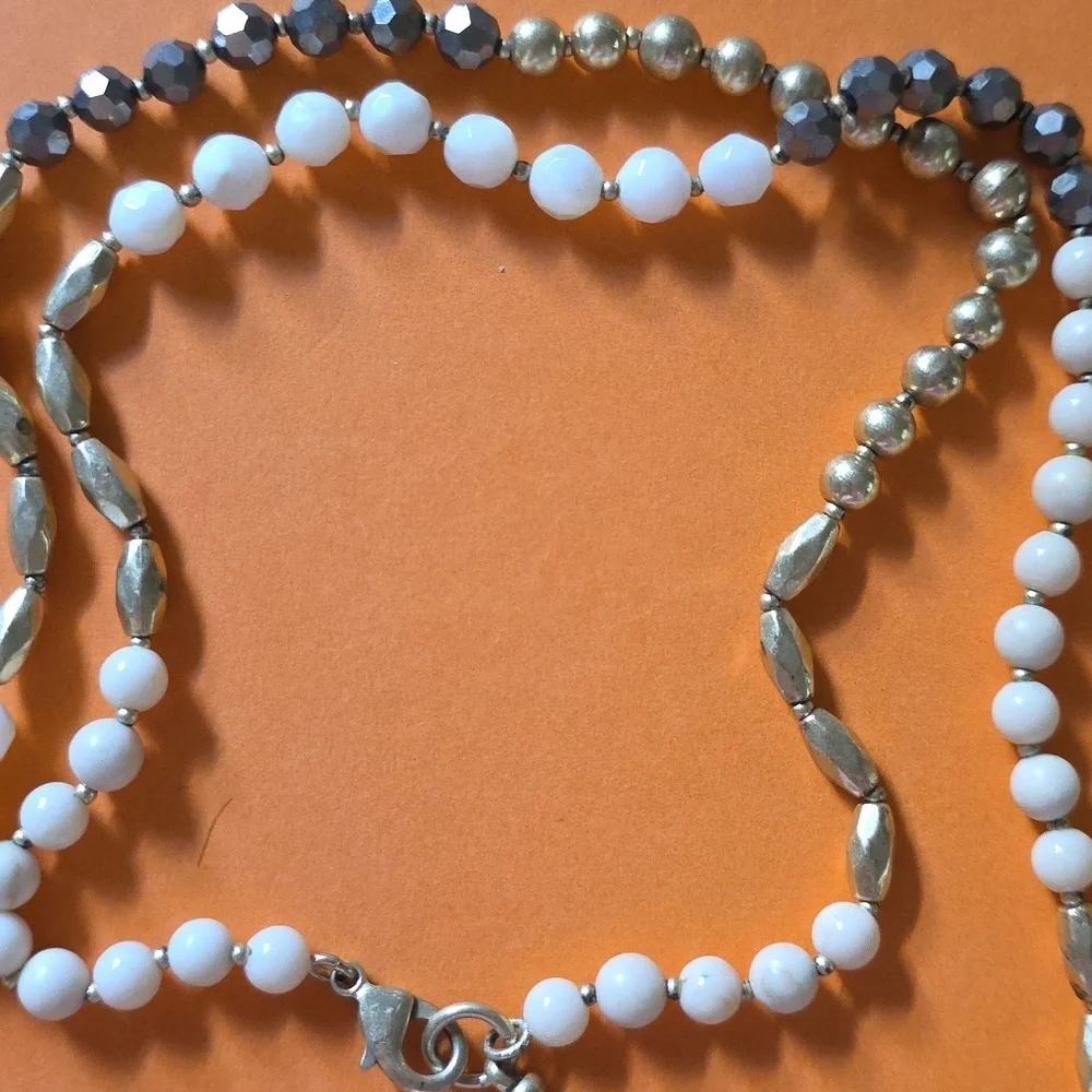 Lucky BRAND Women's Buddha Beaded Necklace Gold 211- Measuring 31.5" - Picture 7 of 7